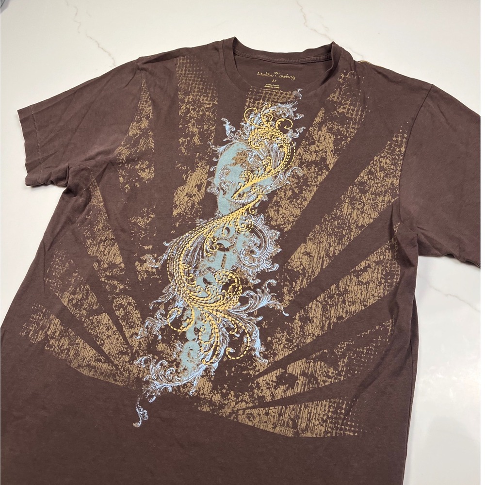Malibu Cowboy T Shirt Mens Medium Brown Y2K Graphic Filigree Distressed Sunburst